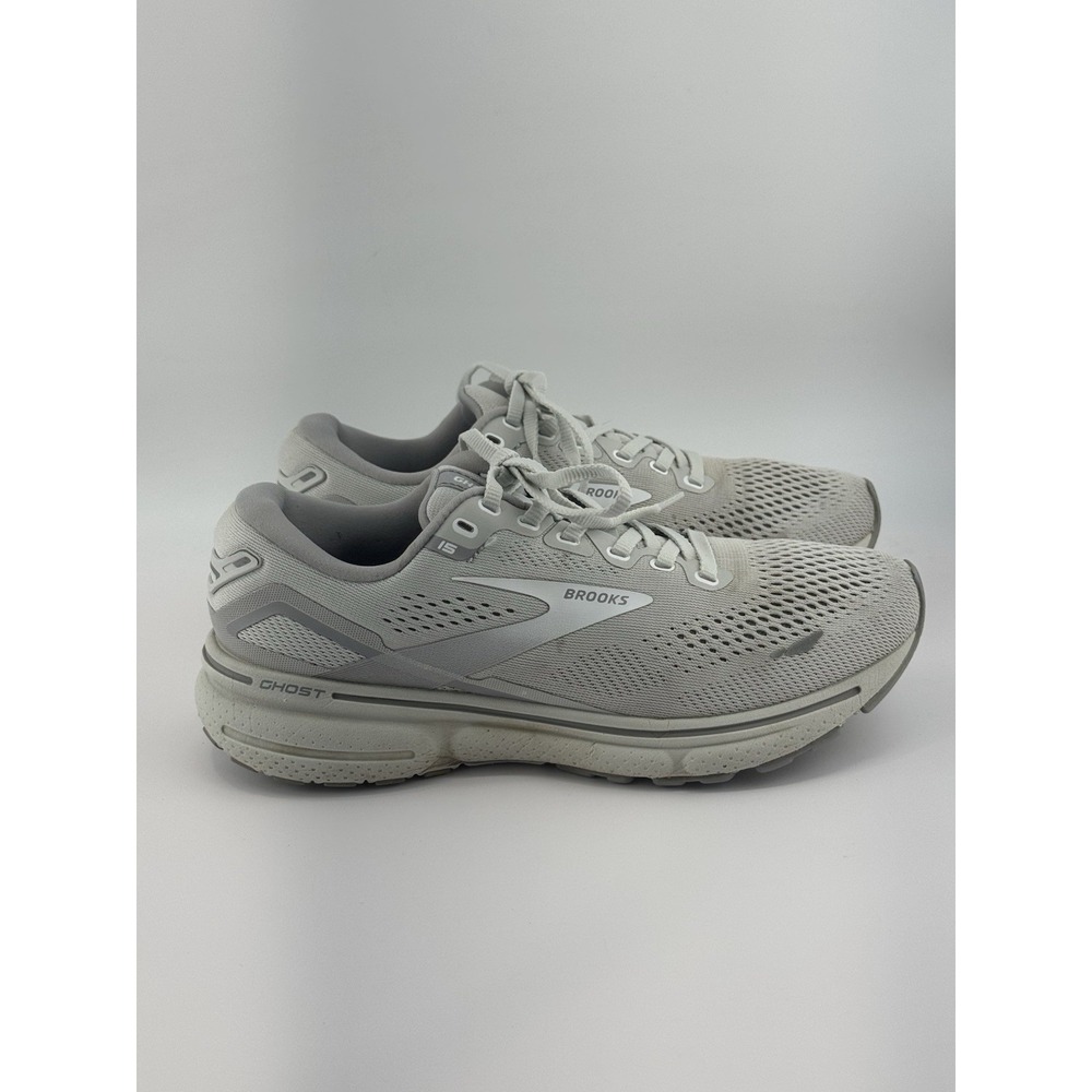 Brooks Ghost 15 Oyster White W/ Gray Women's Size 7.5 B